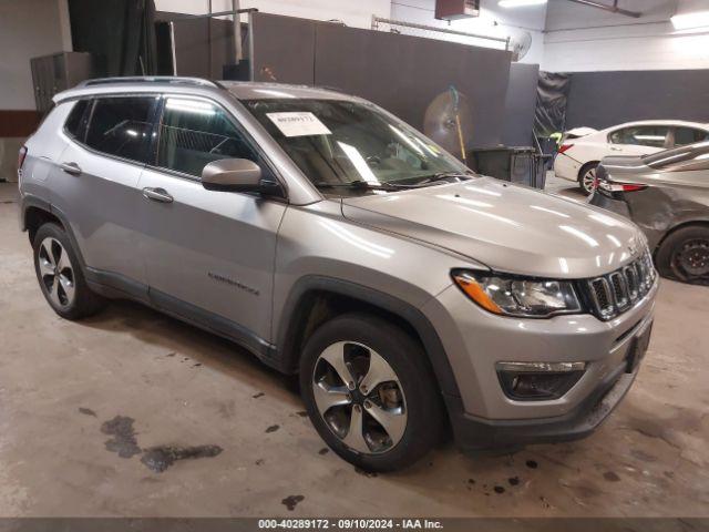  Salvage Jeep Compass