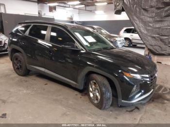  Salvage Hyundai TUCSON