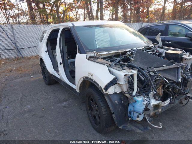  Salvage Ford Utility Police Intercepto