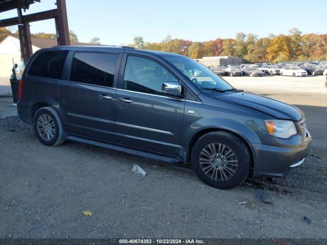  Salvage Chrysler Town & Country