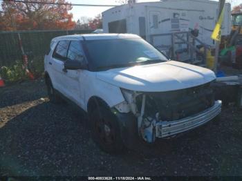  Salvage Ford Utility Police Intercepto