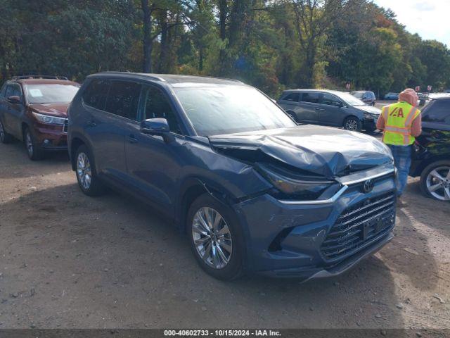  Salvage Toyota Grand Highlander