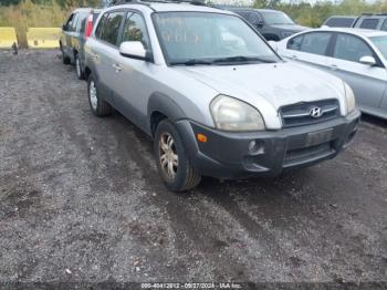  Salvage Hyundai TUCSON