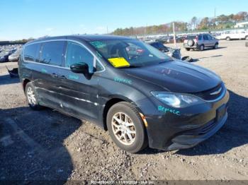  Salvage Chrysler Pacifica