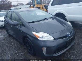  Salvage Toyota Prius