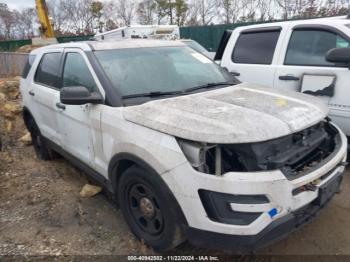  Salvage Ford Utility Police Intercepto