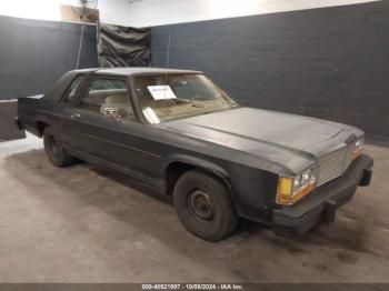  Salvage Ford LTD