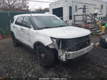  Salvage Ford Utility Police Intercepto