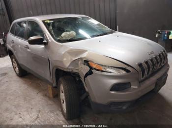  Salvage Jeep Cherokee