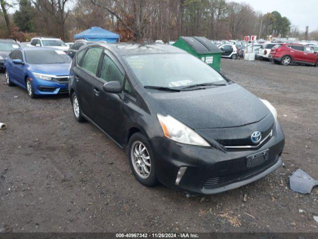  Salvage Toyota Prius v