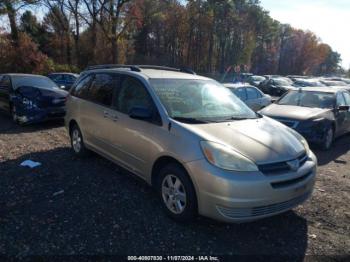  Salvage Toyota Sienna