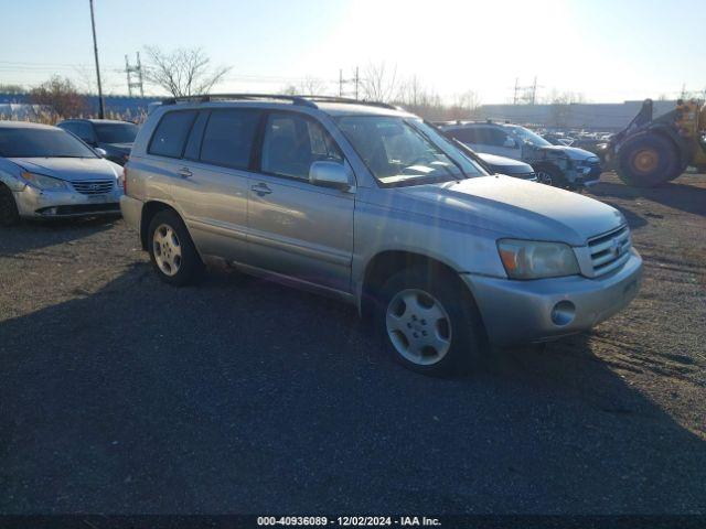  Salvage Toyota Highlander