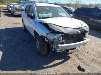  Salvage Jeep Compass