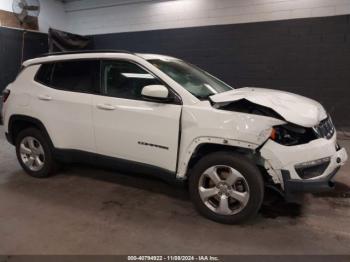  Salvage Jeep Compass