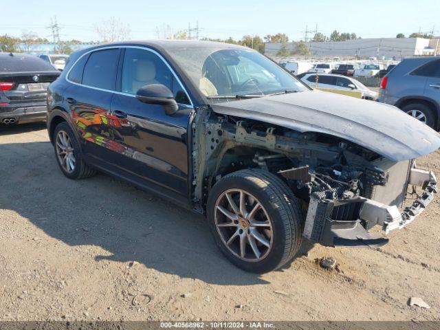  Salvage Porsche Cayenne