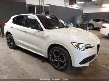  Salvage Alfa Romeo Stelvio