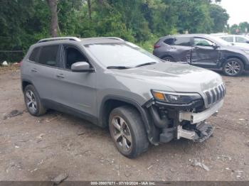  Salvage Jeep Cherokee