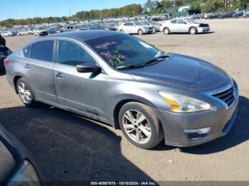  Salvage Nissan Altima