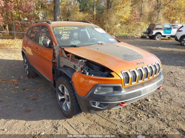  Salvage Jeep Cherokee