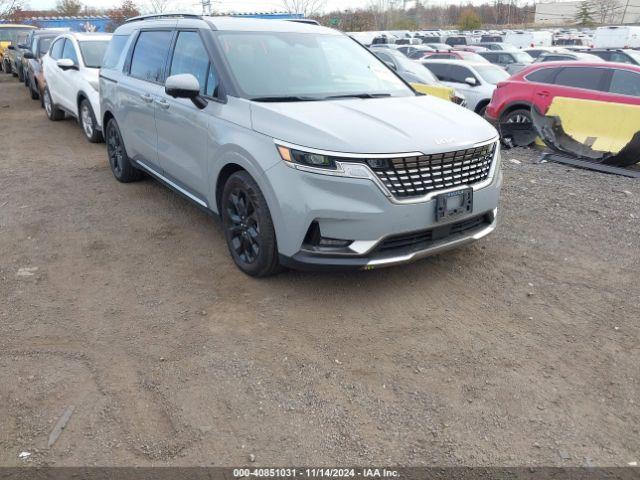  Salvage Kia Carnival