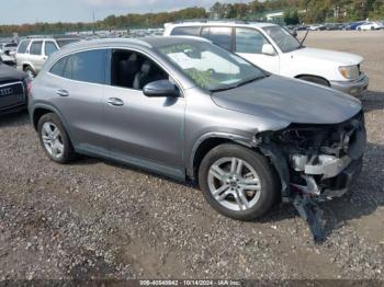  Salvage Mercedes-Benz GLA