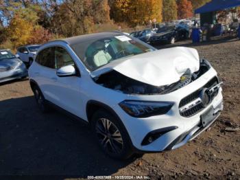  Salvage Mercedes-Benz GLA