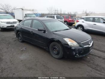  Salvage Nissan Altima