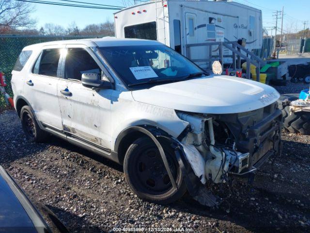  Salvage Ford Utility Police Intercepto