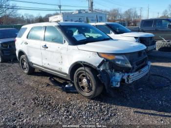  Salvage Ford Utility Police Intercepto