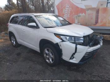  Salvage Toyota Highlander