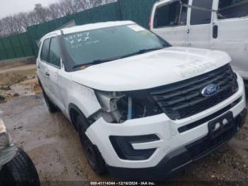  Salvage Ford Utility Police Intercepto