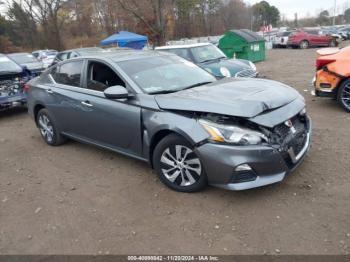  Salvage Nissan Altima