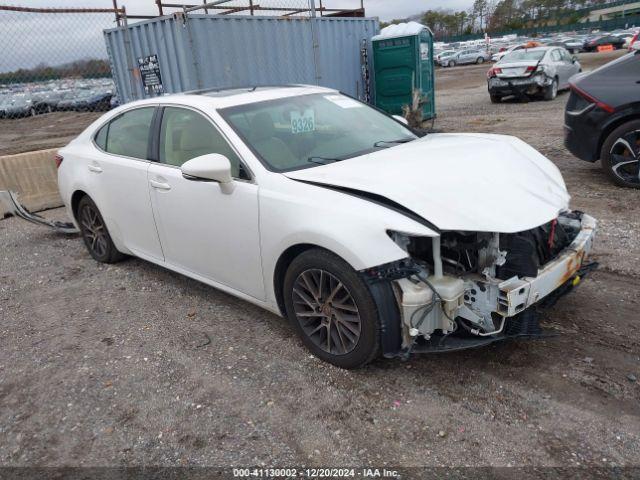  Salvage Lexus Es