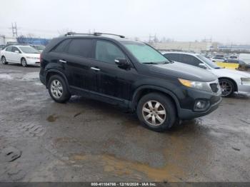  Salvage Kia Sorento