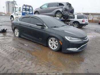  Salvage Chrysler 200