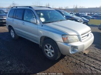  Salvage Toyota Highlander