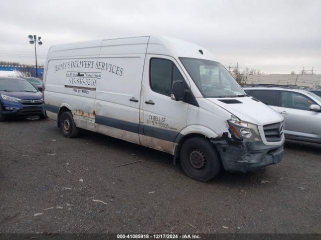  Salvage Mercedes-Benz Sprinter 2500