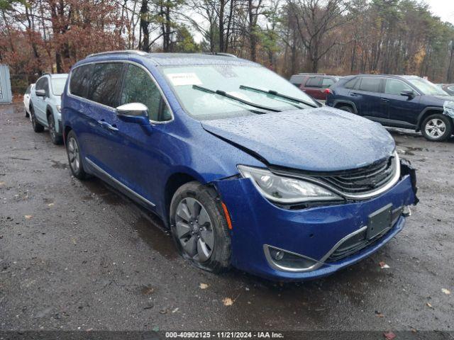  Salvage Chrysler Pacifica