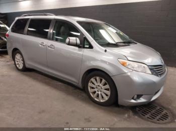  Salvage Toyota Sienna