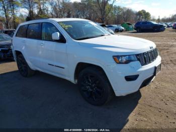  Salvage Jeep Grand Cherokee