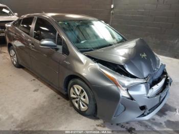  Salvage Toyota Prius