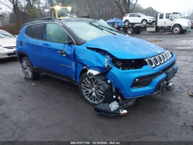  Salvage Jeep Compass