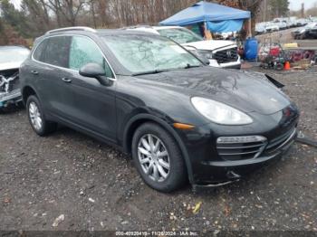  Salvage Porsche Cayenne