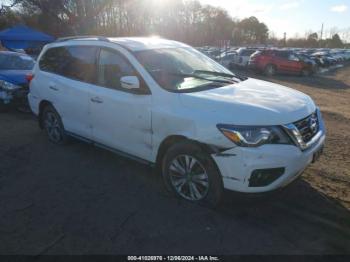  Salvage Nissan Pathfinder