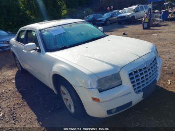  Salvage Chrysler 300