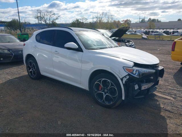  Salvage Alfa Romeo Stelvio