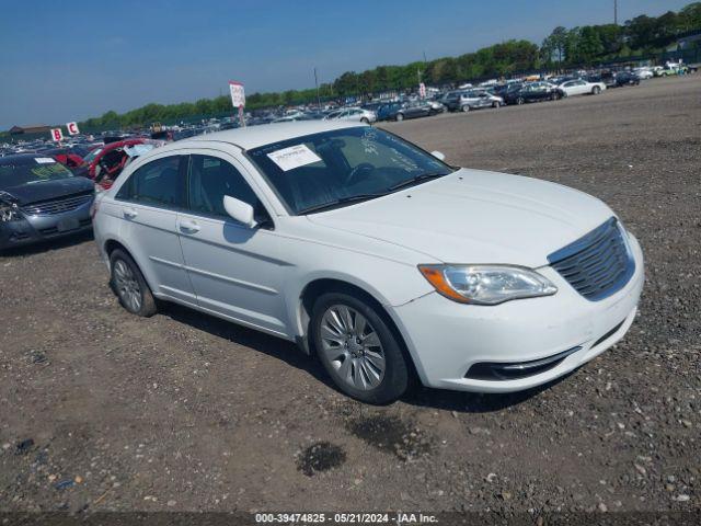  Salvage Chrysler 200