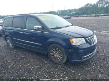  Salvage Chrysler Town & Country