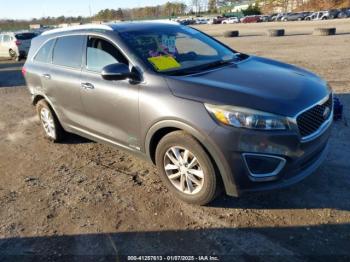  Salvage Kia Sorento