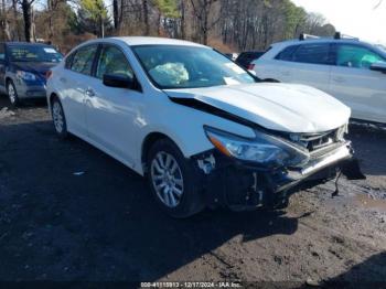  Salvage Nissan Altima